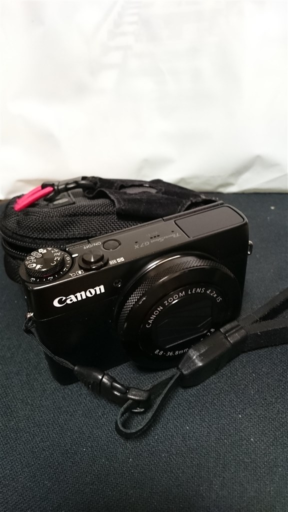 ご参考】やってしまいました(落下させて本体コーナー部変形)』 CANON