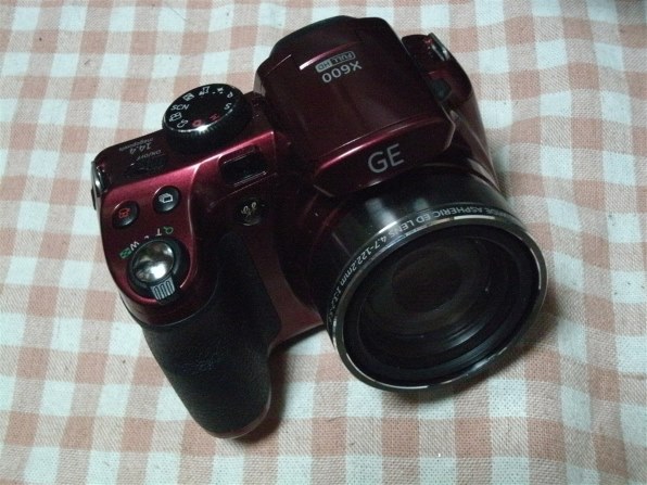 GE C1233 デジタルカメラ　　　ほぼ未使用品❗️ Amazon | GE GEデジタルカメラ C1233（シルバー） | GE | コンパクト