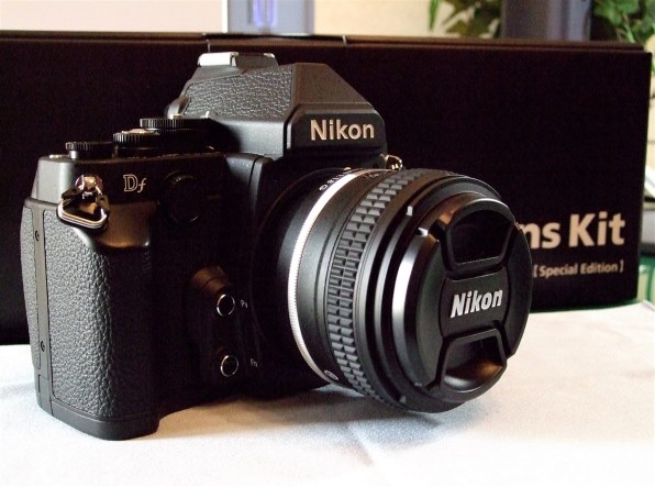 中*也様 Nikon Df Lens Kit Special Edition　シ Amazon.com : Nikon Df 16.2 MP CMOS FX-Format Digital SLR