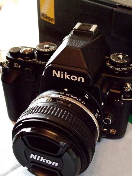 Nikon - 美品 Nikon DF ブラック 50mm f1.8 レンズキット Nikon DFで使っているレンズ（キットレンズ編）：AF-S NIKKOR