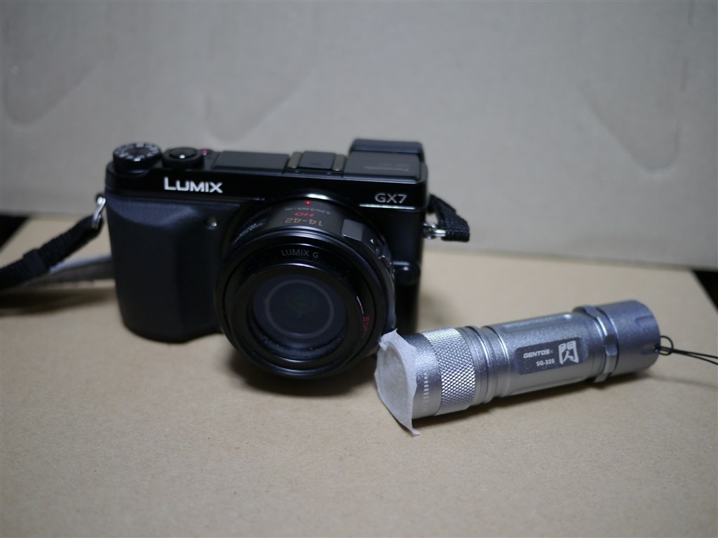旅カメラとして食指が動きました』 パナソニック LUMIX DMC-LX100 の