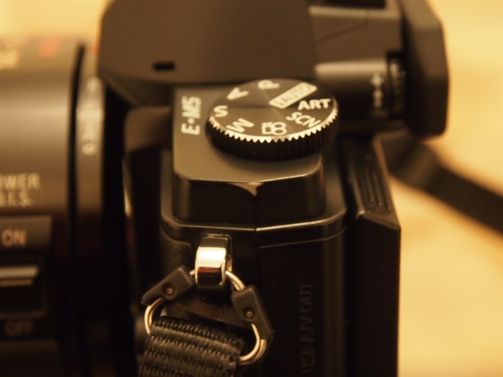 皆様の愛機の傷、スレ傷、塗装剥げは如何ですか？』 オリンパス