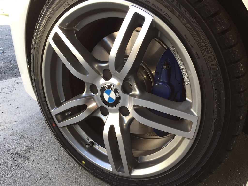 スタッドレスのホイールは何インチから可能ですか。』 BMW 3シリーズ ...