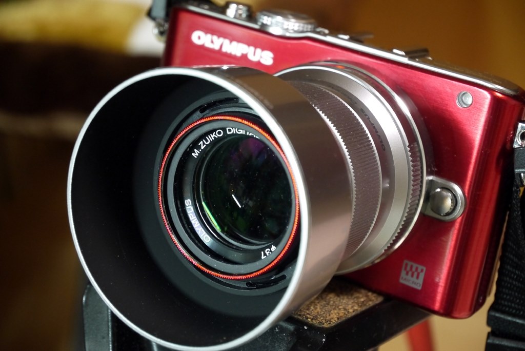 フードをつけたらフィルターは隠れますか？』 パナソニック LUMIX G