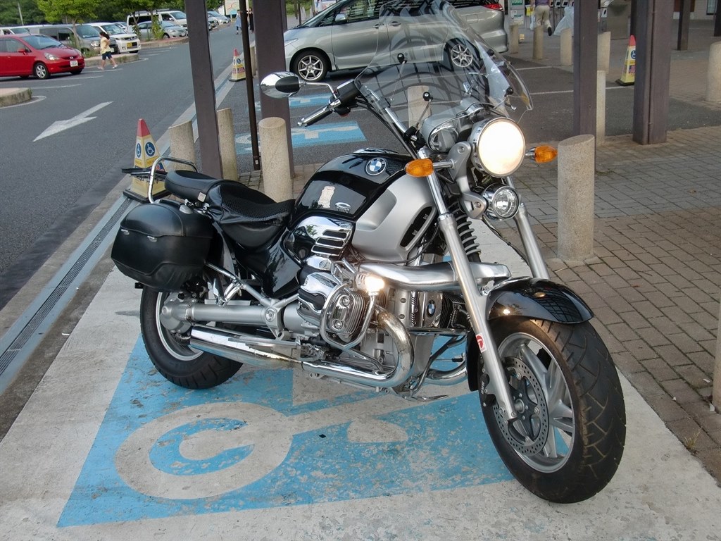 BMW R1200c オートバイ バイク模型 おもちゃ 完成品 中古