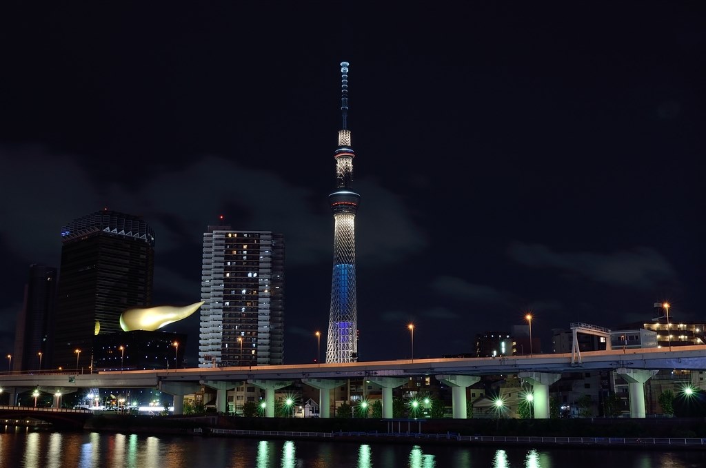 素人 夜景撮影』 ニコン D7000 ボディ のクチコミ掲示板 - 価格.com