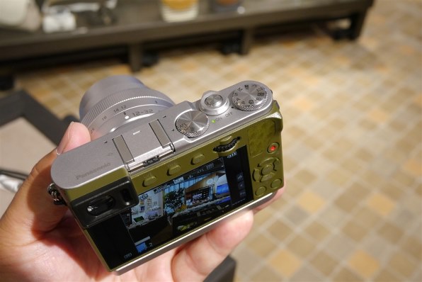 GM5にするかGM1sにするか』 パナソニック LUMIX DMC-GM5K レンズキット