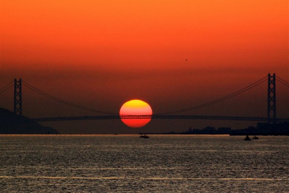 真っ赤な夕焼けの撮影方法』 SONY α NEX-7 ボディ のクチコミ掲示板