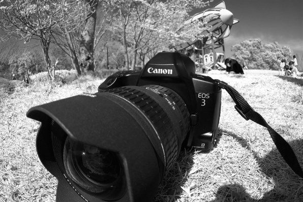 【動作確認済】Canon EOS３ キャノン Yahoo!オークション - 1円スタート 動作確認済み CANON EOS-3