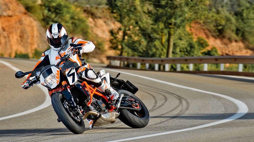 200・390 徹底比較試乗会』 KTM 390 デューク のクチコミ掲示板 - 価格.com