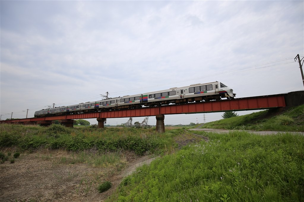 □ 国鉄 80系800番台 4連 急行〝富士川〟 - 鉄道模型