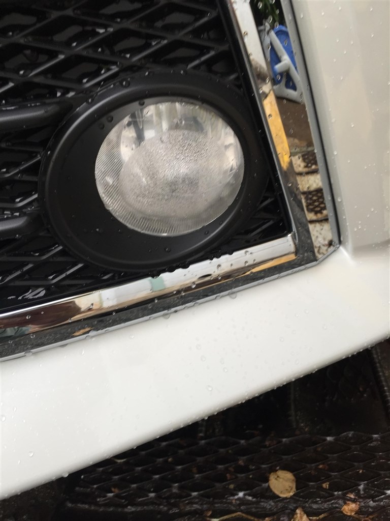 フォグランプに水が入って困ってます トヨタ ヴェルファイア 15年モデル のクチコミ掲示板 価格 Com
