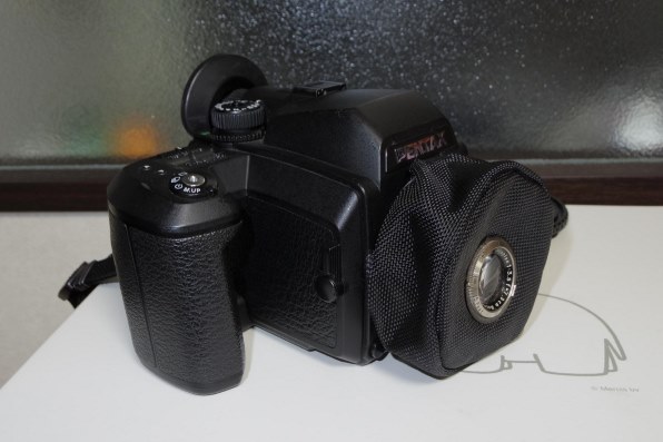 NikonFEフィルムカメラボディ+レンズ。4,5,6はこのカメラで撮った写真 作例レビュー】NikonFE｜ニコンのフィルムカメラ｜#わたしの
