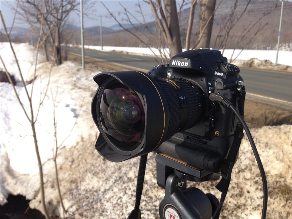前玉の枠に打痕？のようなあと』 ニコン AF-S NIKKOR 14-24mm f/2.8G
