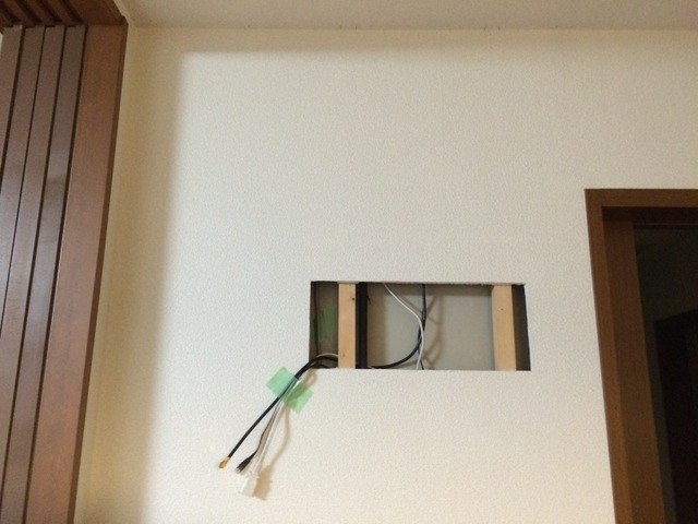 壁掛けにしてみました。』 SONY BRAVIA KDL-32W700B [32インチ 壁掛けにしてみました。』 SONY BRAVIA KDL-32W700B [32インチ