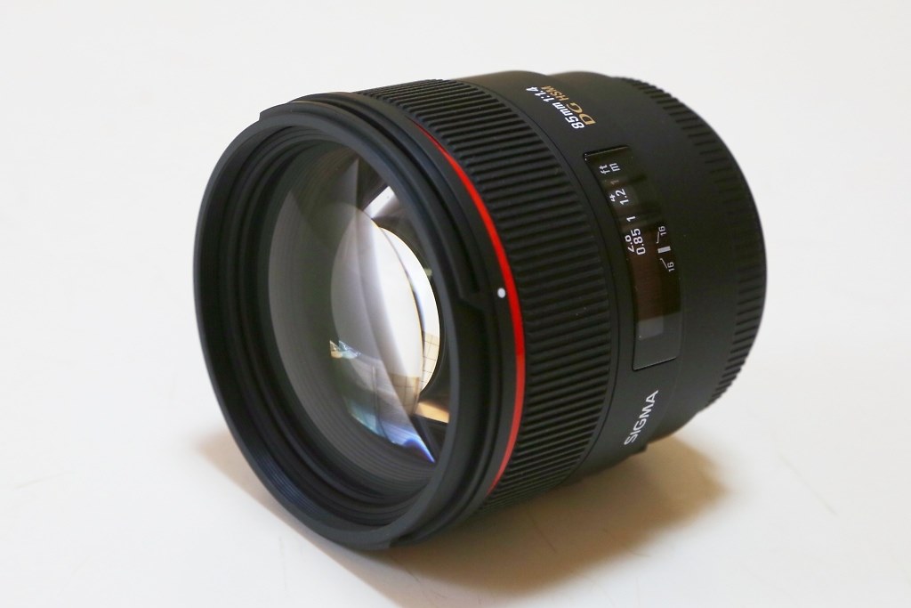 Artラインが出そうですが、購入しました』 シグマ 85mm F1.4 EX DG HSM