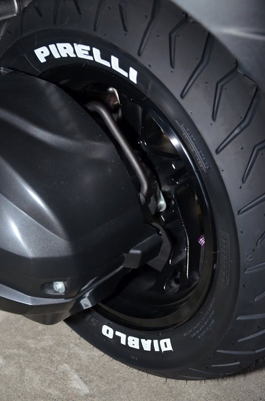 スカイウェイブ　タイヤ　　250  cj バイク スカイウェイブ250 タイプS CJ43 購入