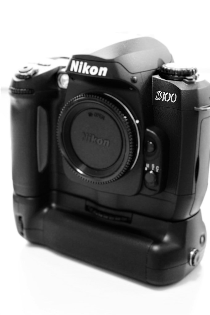 中古D100、購入しました。』 ニコン D100 ボディ のクチコミ掲示板