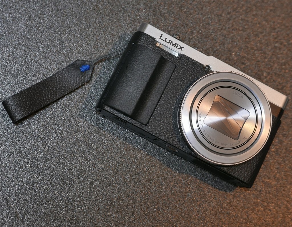 貼り皮しました。』 パナソニック LUMIX DMC-TZ70 のクチコミ 貼り皮しました。』 パナソニック LUMIX DMC-TZ70 のクチコミ