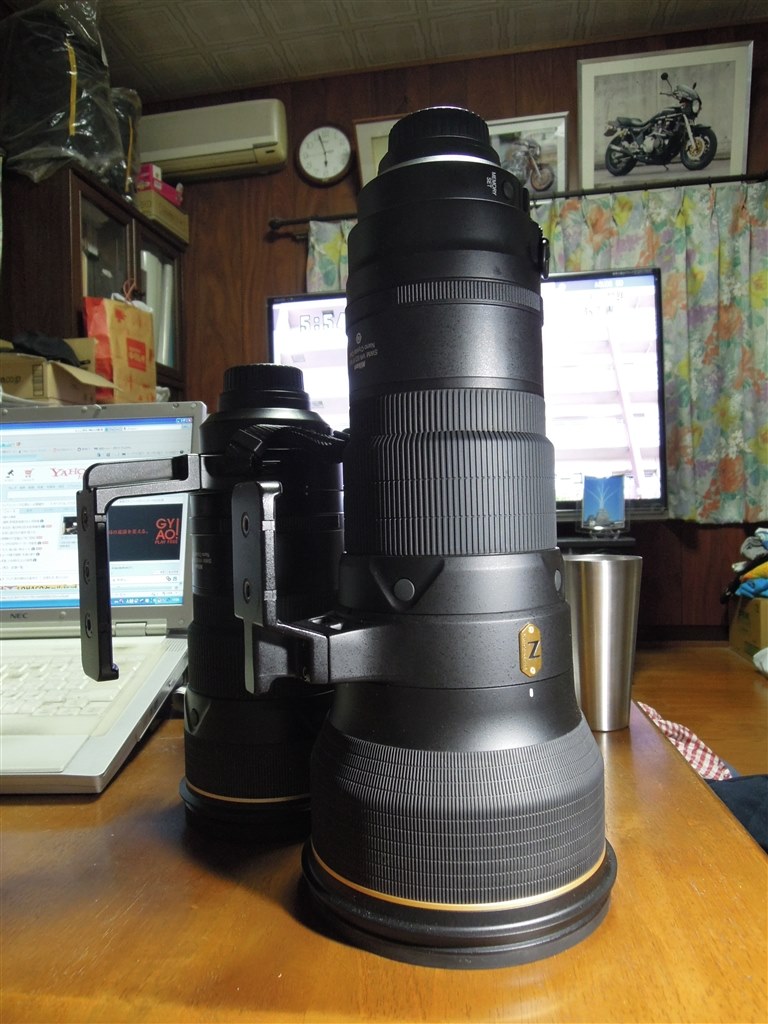 三脚座のサイズ』 ニコン AF-S NIKKOR 200-400mm f/4G ED VR II 三脚座のサイズ』 ニコン AF-S NIKKOR 200-400mm f/4G ED VR II