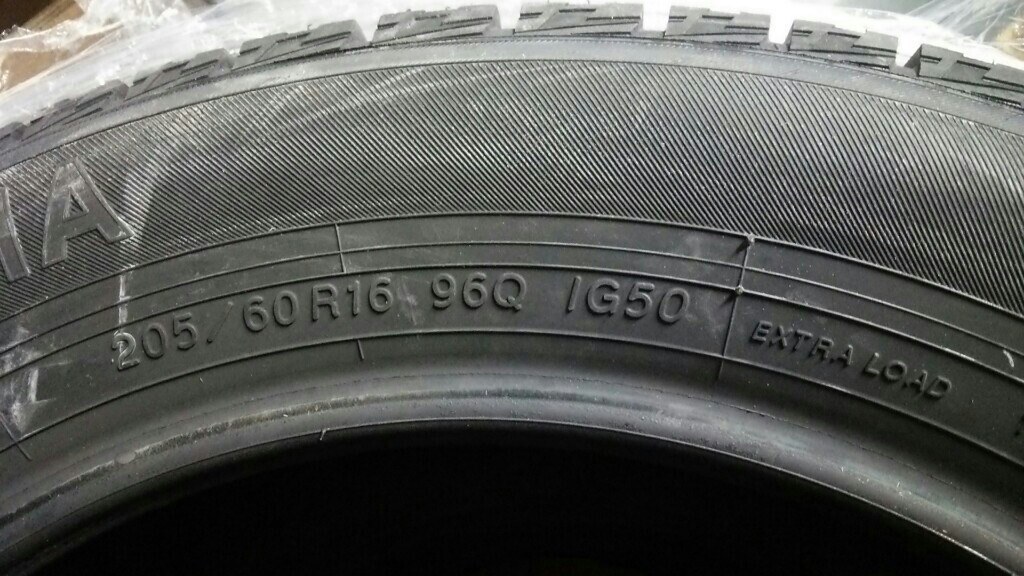 ロードインデックス』 YOKOHAMA ice GUARD 5 iG50 205/60R16 92Q の