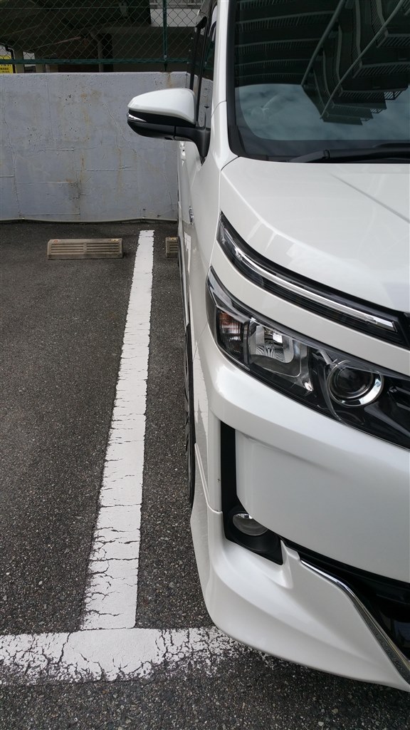 19インチ8j is45 225/35』 トヨタ ヴォクシー 2014年モデル のクチコミ