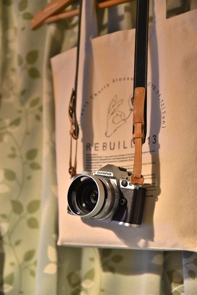 シルバーかブラックか?』 オリンパス OLYMPUS OM-D E-M5 Mark シルバーかブラックか?』 オリンパス OLYMPUS OM-D E-M5 Mark