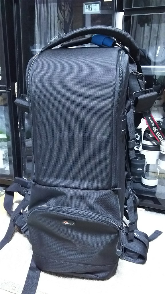 2型と3型の違い』 ロープロ レンズトレッカー600AW III の