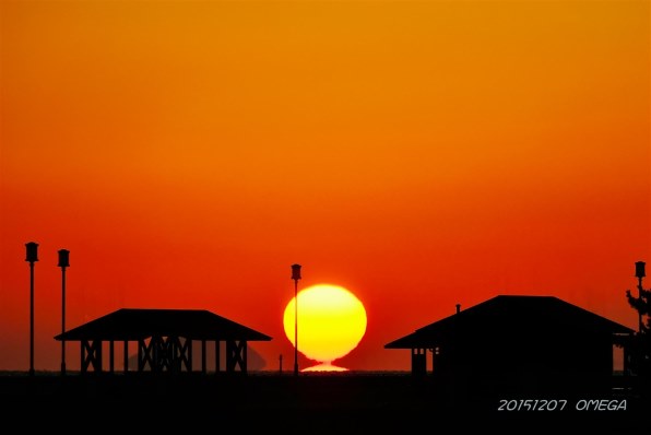 風早のだるま夕日０４ １２・０７』 富士フイルム フジノンレンズ XC50-230mmF4.5-6.7 OIS II [シルバー] のクチコミ掲示板  - 価格.com