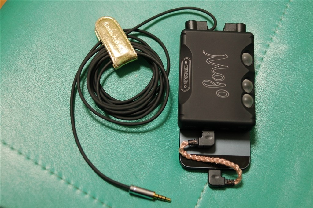mojo 付属のケーブルの不具合』 Chord Electronics Mojo の mojo 付属のケーブルの不具合』 Chord Electronics Mojo の