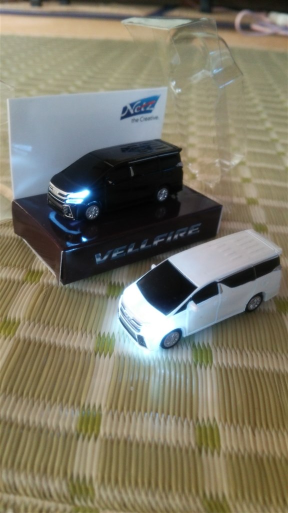 トミカヴェルファイア』 トヨタ ヴェルファイア 2015年モデル の