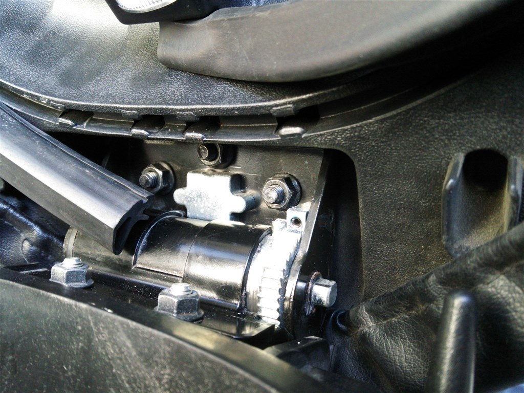 マジェスティ155 SG56 純正シート ほとんど新車に近い状態で外