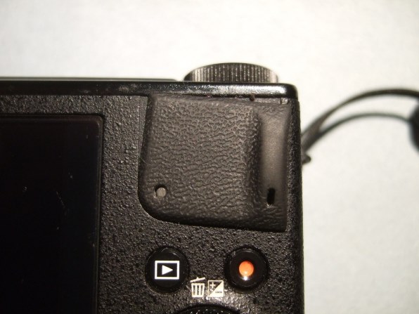 富士フィルム　XQ1 小傷あり 81lAEmpof3L._UF350,350_QL50_.jpg