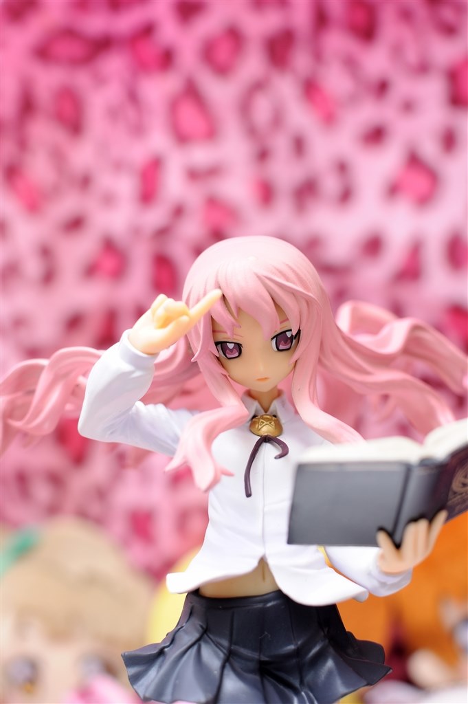ゼロの使い魔 ルイズ (1/8スケール PVC塗装済み完成品 ゼロの使い魔 ルイズ (1/8スケール PVC塗装済み完成品
