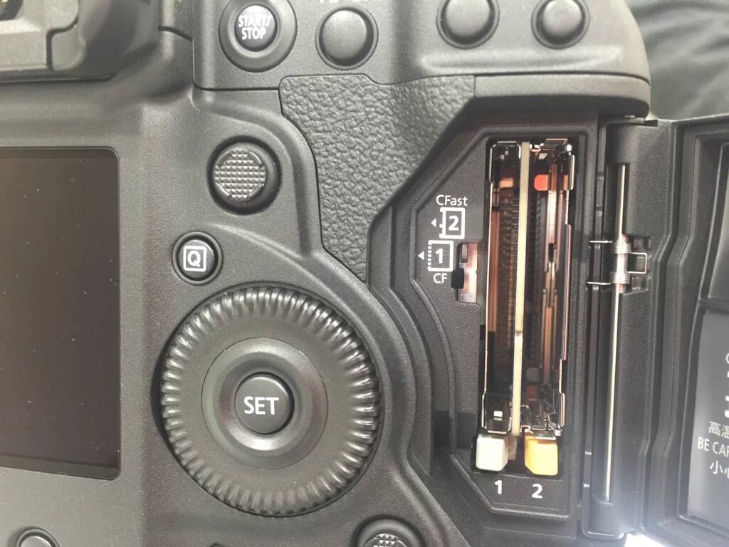 実機を触ってみて、感じた感想等』 CANON EOS-1D X Mark II ボディ の