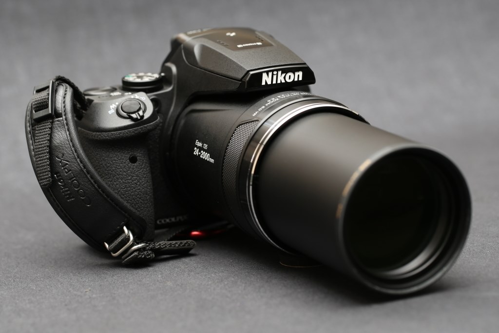 ニコン COOLPIX P900 ロゴ ストラップ 一眼レフ カメラ 黒 写真 COOLPIX純正ハンドストラップ・プチカスタマイズ』 ニコン COOLPIX