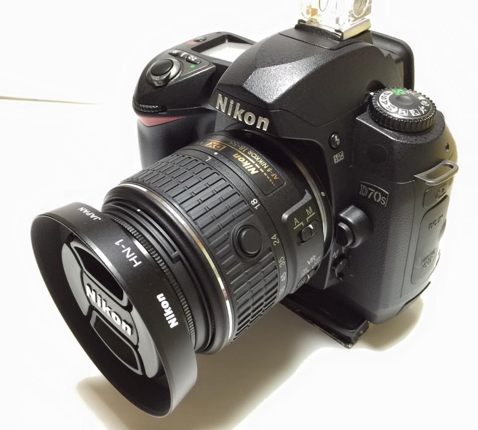 Nikon d70s デジタルカメラ 一眼レフ ボディ - デジタルカメラ