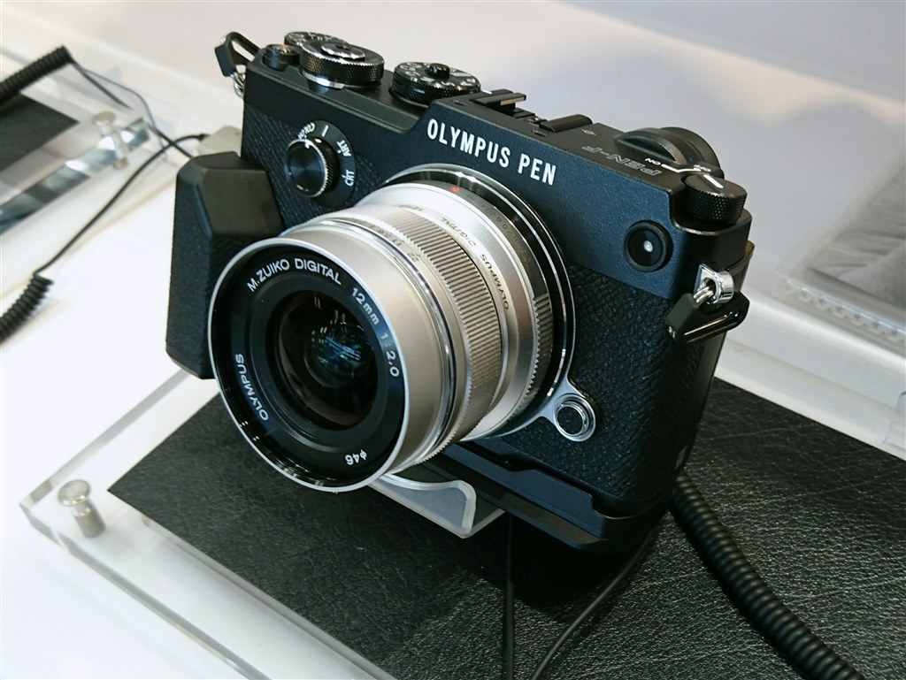 黒いボディーの外観写真・・・。』 オリンパス OLYMPUS PEN-F ボディ のクチコミ掲示板 - 価格.com