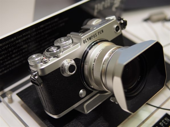 OLYMPUS PEN-F シルバー 12-40mmレンズ付き動作未確認です 愛おしきOLYMPUS PEN-Fを舐ります(笑) - SAY SILLY THINGS！