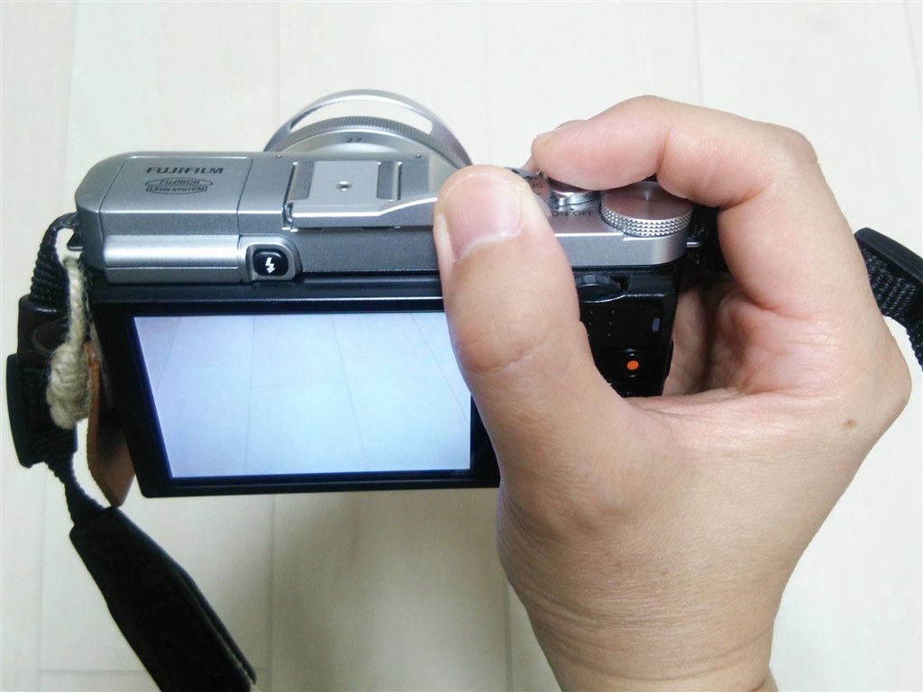 サムレストってどうなの？』 富士フイルム FUJIFILM X-M1 ボディ