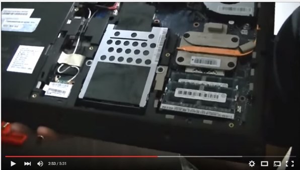 【美品・箱付き】Lenovo G560 Win10 新品SSD おまけ付き Lenovo G560のHDDをSSDに交換し”Voyager 22.04 LTS Edition
