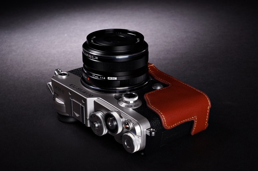 GARIZ カメラケース 本革 OLYMPUS PEN-F ボディハーフケース - カメラ