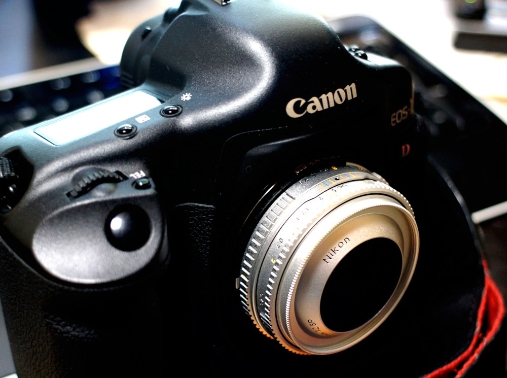 canonのD5000とも共有できるレンズってありますか？』 CANON EOS