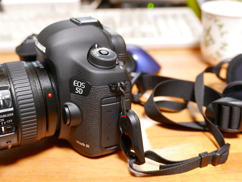 ストラップについて』 ペンタックス PENTAX K-S2 ボディ の