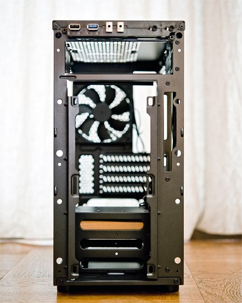 コルセア Carbide 88R MicroATX PCケース Carbide 88R | CORSAIR ミドルタワー型PCケース | 株式会社アスク