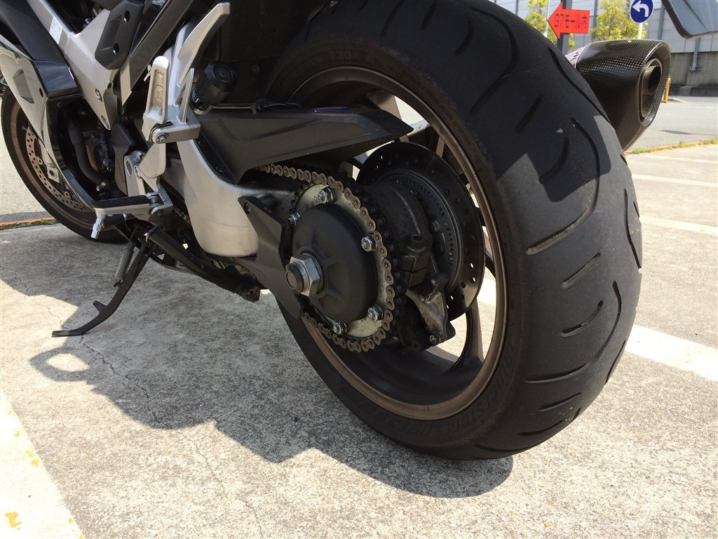 フロントタイヤ交換しました ホンダ Cb1100 のクチコミ掲示板 価格 Com