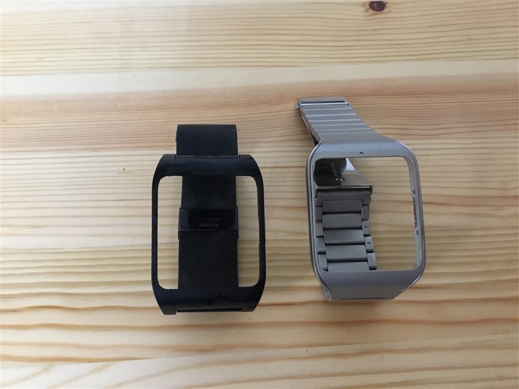 コアホルダーから本体が外れやすいです』 SONY SmartWatch 3 SWR50 の