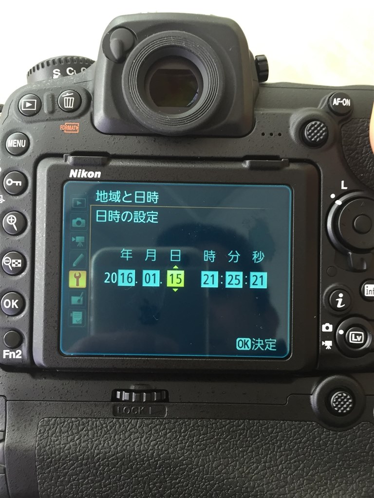 バッテリーの持続時間』 ニコン D500 16-80 VR レンズキット の ...