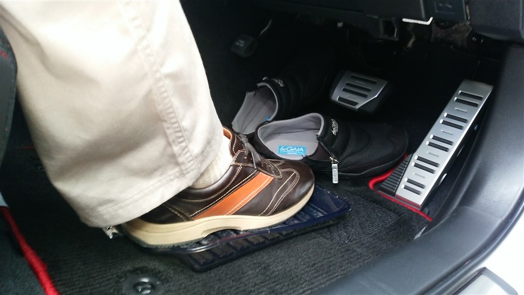 靴おきについて トヨタ ヴェルファイア 15年モデル のクチコミ掲示板 価格 Com