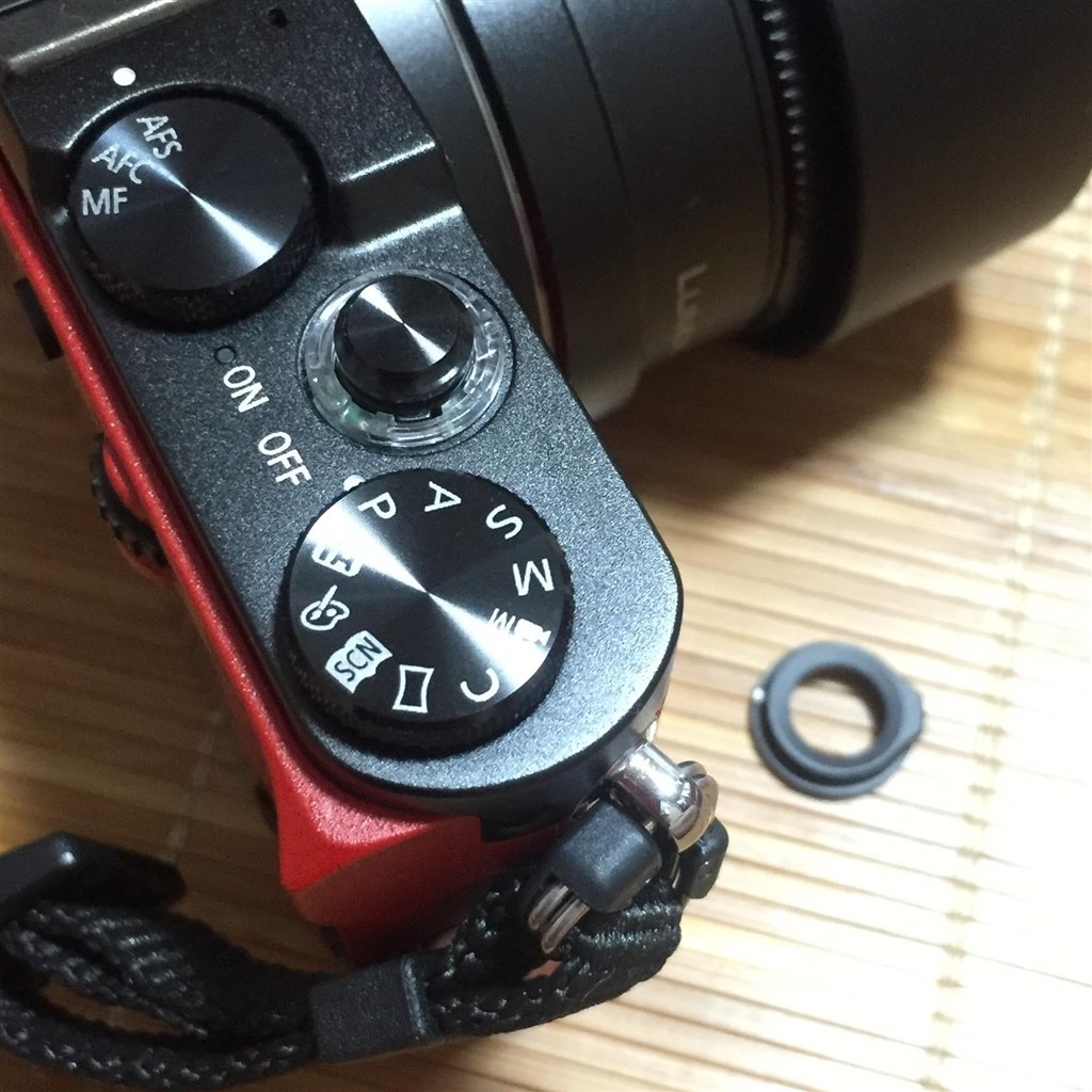 値下げ Lumix GM5 ボディ付属品完備に加え、標準ズーム